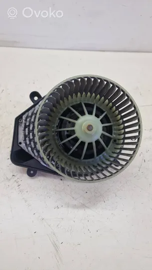 Audi A4 S4 B5 8D Soplador/ventilador calefacción 8D1820021