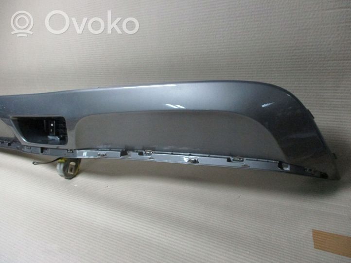 Suzuki Vitara (LY) Moldura inferior del parachoques trasero 254704