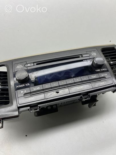 Toyota Sienna XL30 III Unità principale autoradio/CD/DVD/GPS 8612008270