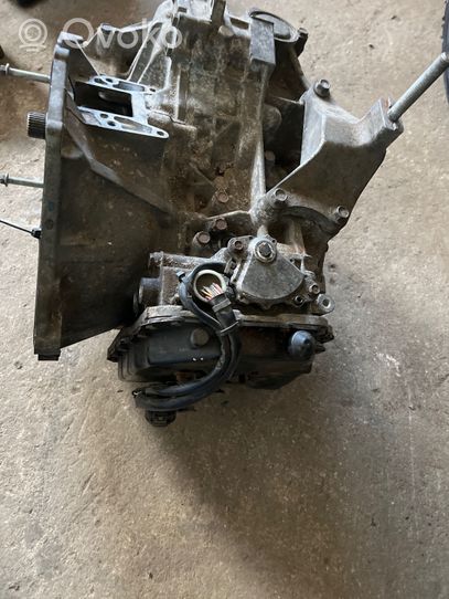 Jaguar X-Type Automatic gearbox PL000  1505666R