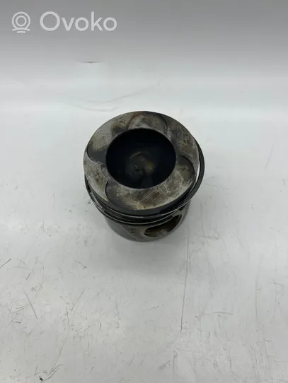 Mercedes-Benz E W212 Piston with connecting rod 8349F