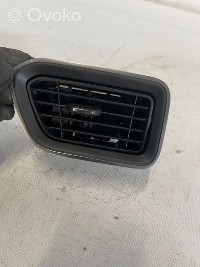 Renault Master III Radion/GPS-laitteen pääyksikön kehys 687501519R