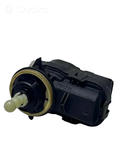 Renault Master III Headlight level adjustment motor 260567357R