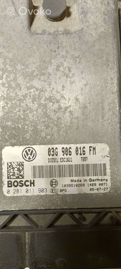 Volkswagen Jetta V Moottorin ohjainlaite/moduuli 03G906016FM