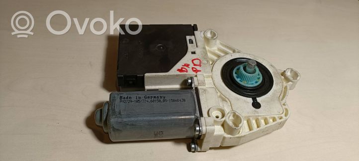 Volkswagen PASSAT B6 Silniczek podnośnika szyby drzwi przednich 1K0959792M