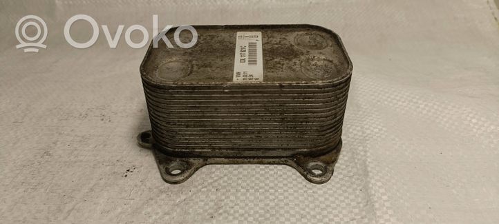 Volkswagen Golf VI Radiatore dell’olio del motore 03L117021C