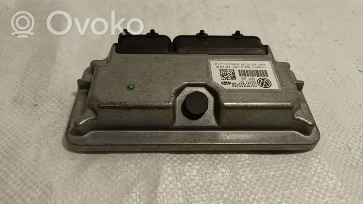 Volkswagen Caddy Calculateur moteur ECU 03C906024BB