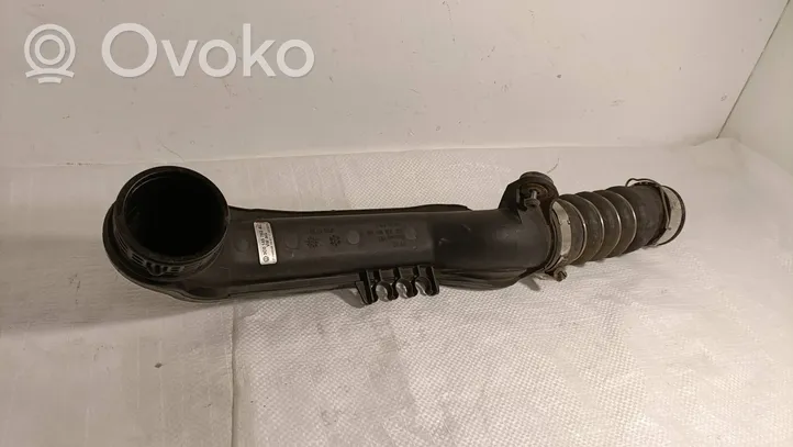 Volkswagen PASSAT B6 Manguera/tubo del intercooler 3C0145762AL
