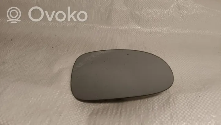 Volkswagen PASSAT B6 Wing mirror glass 39322