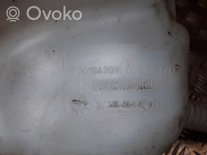 Renault Megane II Réservoir de liquide lave-glace 8200104709