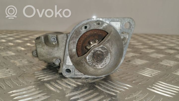 Mercedes-Benz Vaneo W414 Starter motor 0001115008