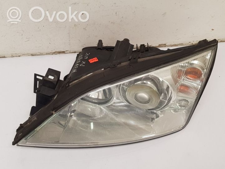 Ford Mondeo Mk III Передняя фара 1S7113006DK