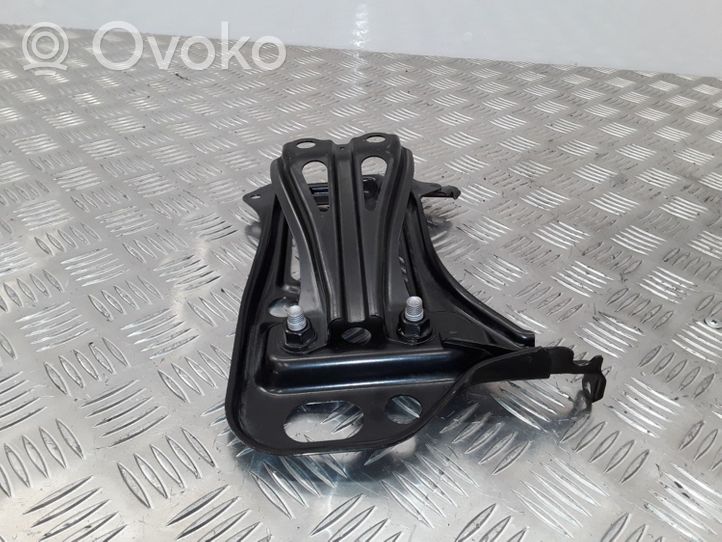 Toyota Auris E180 Battery bracket 