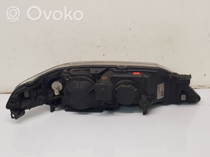 Renault Laguna II Phare frontale 7701474502