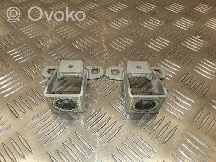 Lancia Ypsilon Tailgate/trunk/boot hinge 