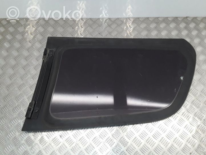 KIA Carnival Galinis šoninis kėbulo stiklas 43R00241