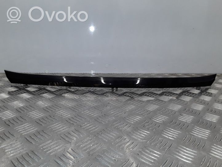 Opel Signum Apdailinė galinio bamperio juosta 24427913