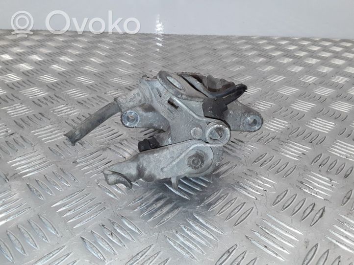 Audi A3 S3 A3 Sportback 8P Caliper del freno trasero 