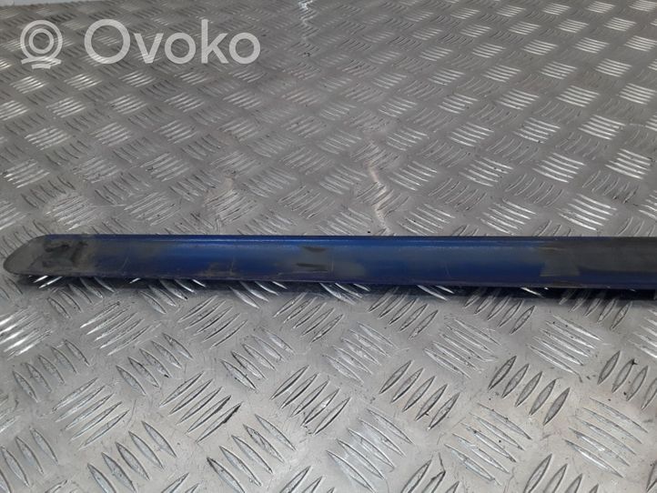 Peugeot 307 Moulure de porte avant 9634011577