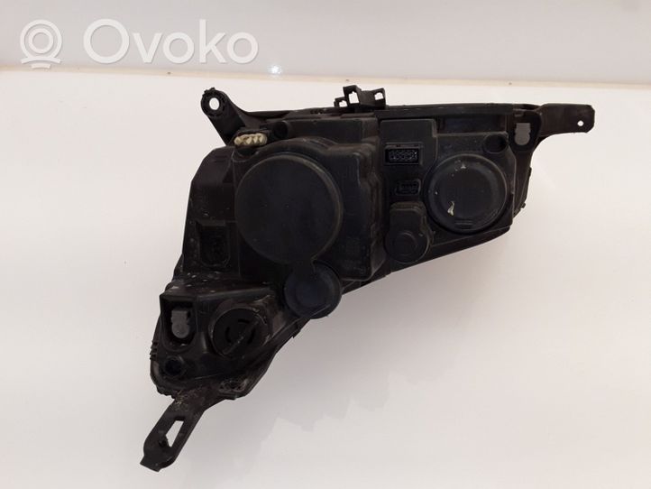 Citroen C5 Lampa przednia 9661316580