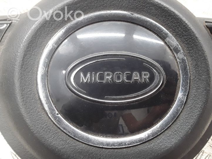 Microcar M8 Volant 
