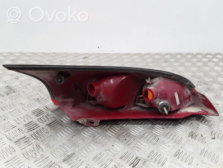 Ford Focus Luci posteriori 1M5113405