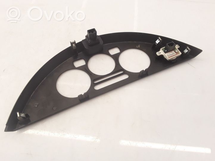 Nissan Note (E11) Console centrale, commande chauffage/clim N103453X