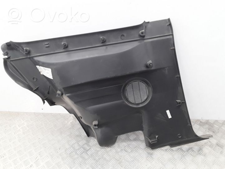 Volkswagen Fox Rivestimento del pannello della portiera posteriore 5Z0867442A