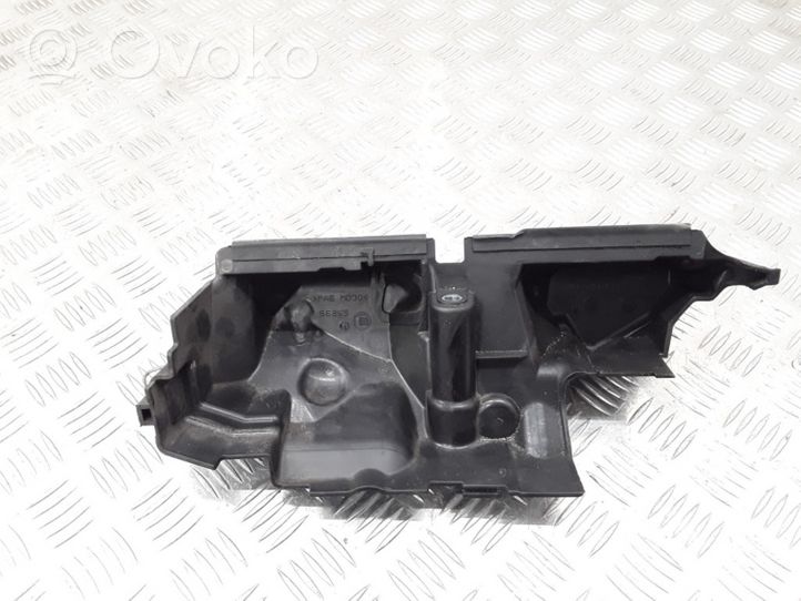 Renault Clio III Sonstiges Einzelteil Motorraum 8200397015E