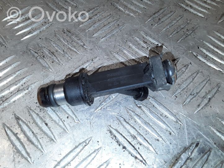 Suzuki Forenza Injecteur de carburant 96334808