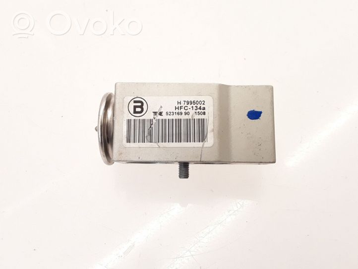 Audi A5 8T 8F Air conditioning (A/C) expansion valve H7995002