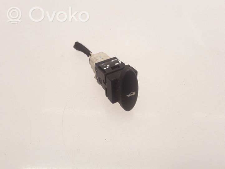 Citroen C5 Przełącznik / Przycisk otwierania klapy bagażnika 96384822ZL