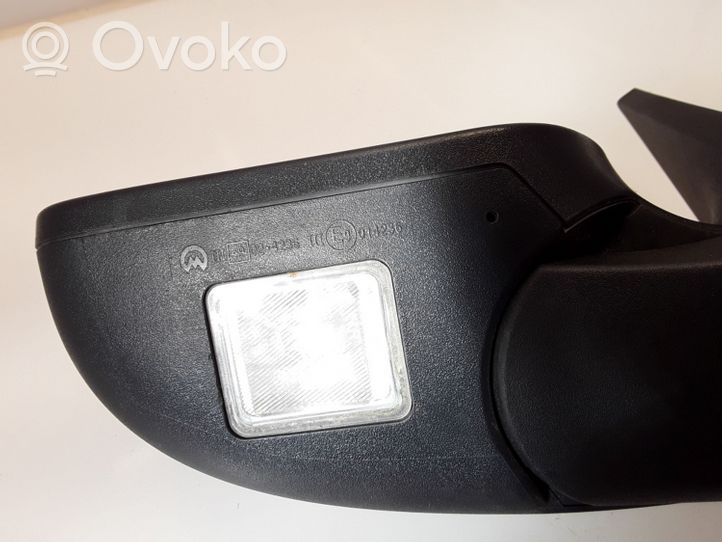 Ford Mondeo Mk III Front door electric wing mirror E9014236