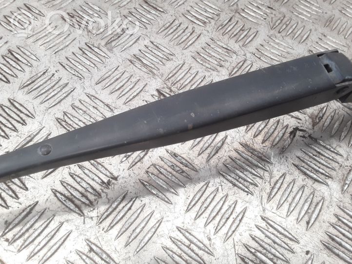 Ford Maverick Front wiper blade arm 89813641