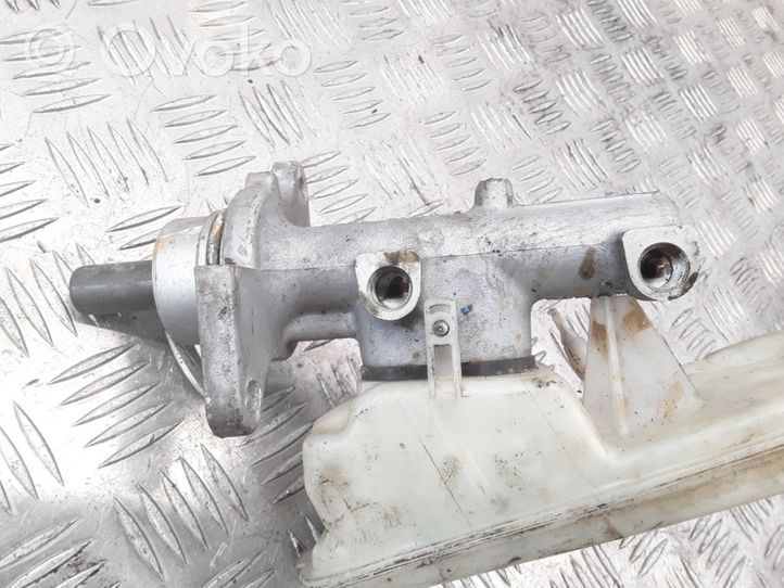 Citroen C3 Pluriel Serbatoio di compensazione del liquido del freno 320670938