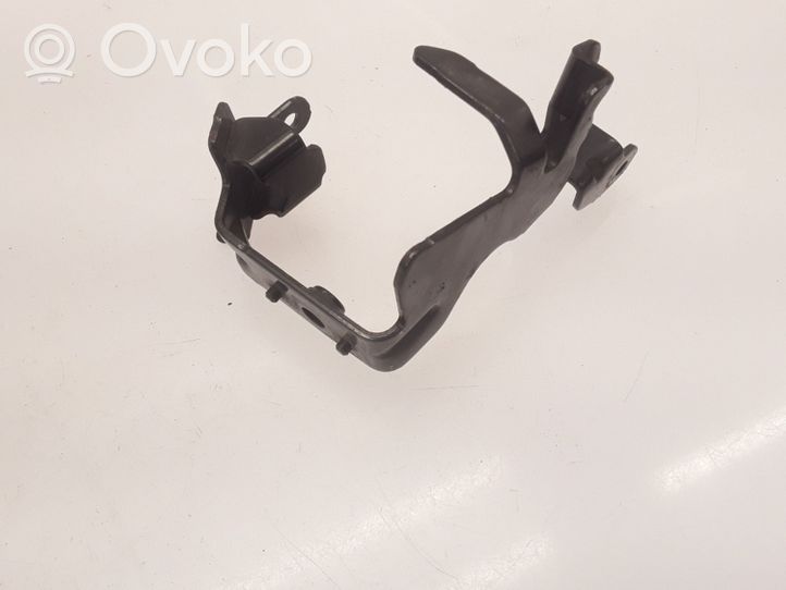 Renault Megane III Altra parte del vano motore 8200876401A