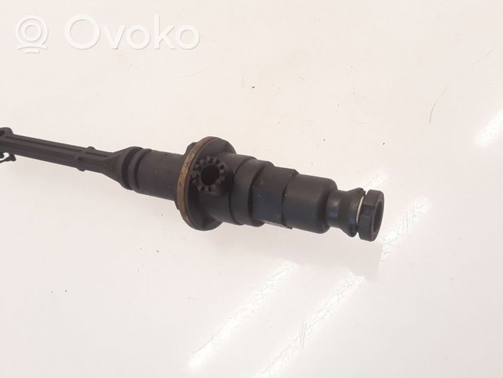 Renault Laguna II Clutch master cylinder 8200019602