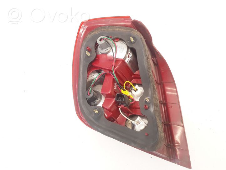 Suzuki Forenza Lampa tylna 00000676