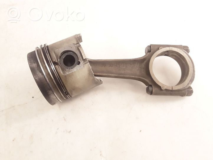 Toyota Corolla E110 Piston avec bielle 