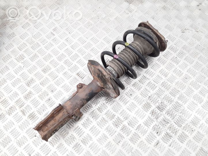 Toyota Corolla E120 E130 Ammortizzatore anteriore con molla elicoidale 