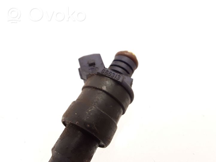 Renault Megane I Fuel injector 866313