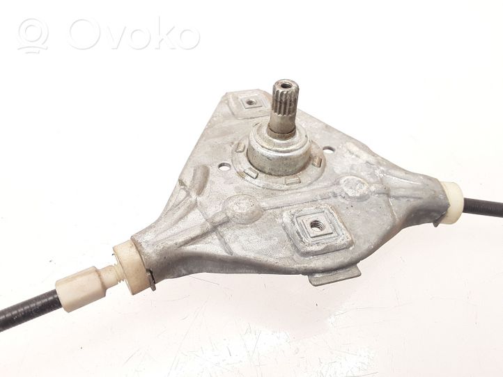 Volkswagen Santana Ręczny podnośnik szyby drzwi tylnych 323839400