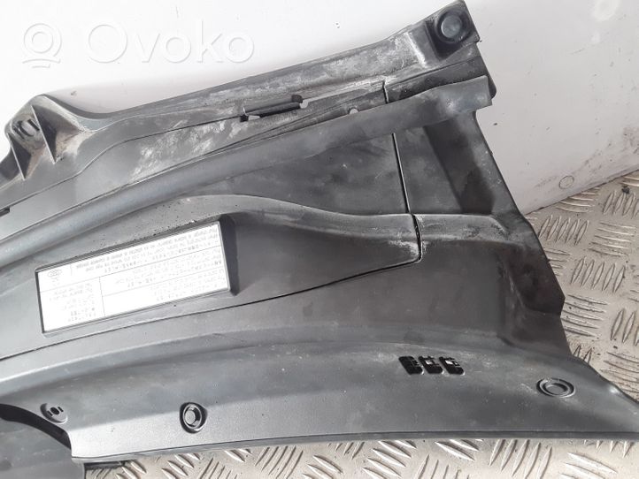 Toyota RAV 4 (XA20) Wiper trim 5570842110