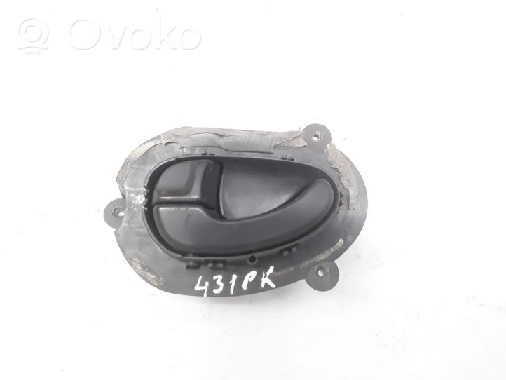 Peugeot 406 Priekinė atidarymo rankenėlė vidinė 9616307577