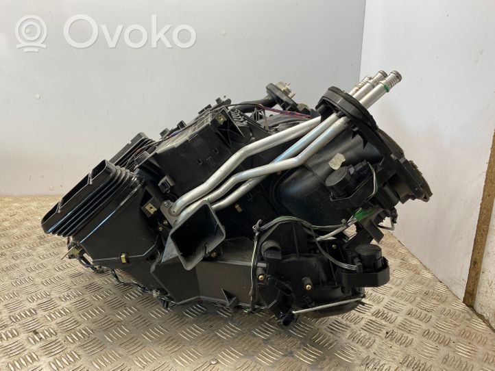 BMW X5 E53 Salono oro mazgo komplektas 6931680