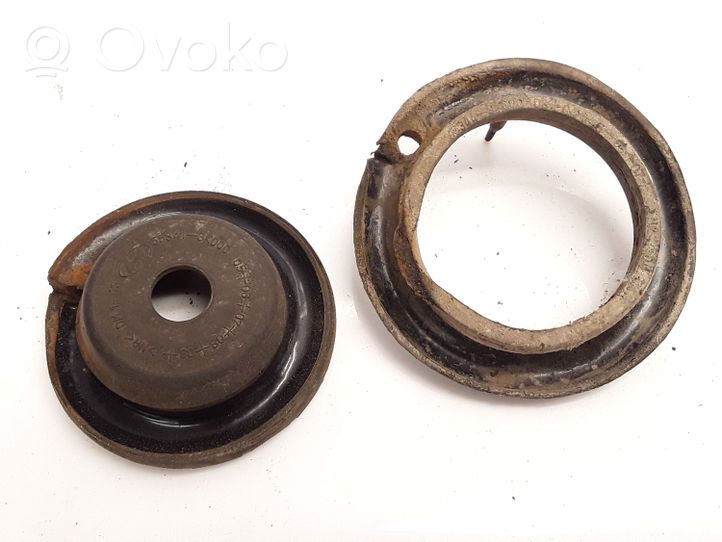 Hyundai Grandeur Rear coil spring rubber mount 553413K000