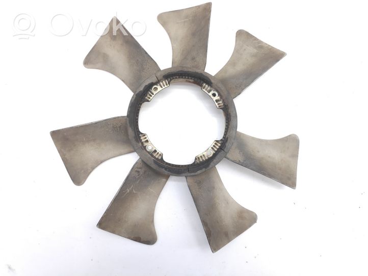 Nissan Pathfinder R50 Ventiliatora propellers 45059