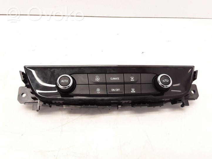 Opel Insignia B Panel klimatyzacji 39113537