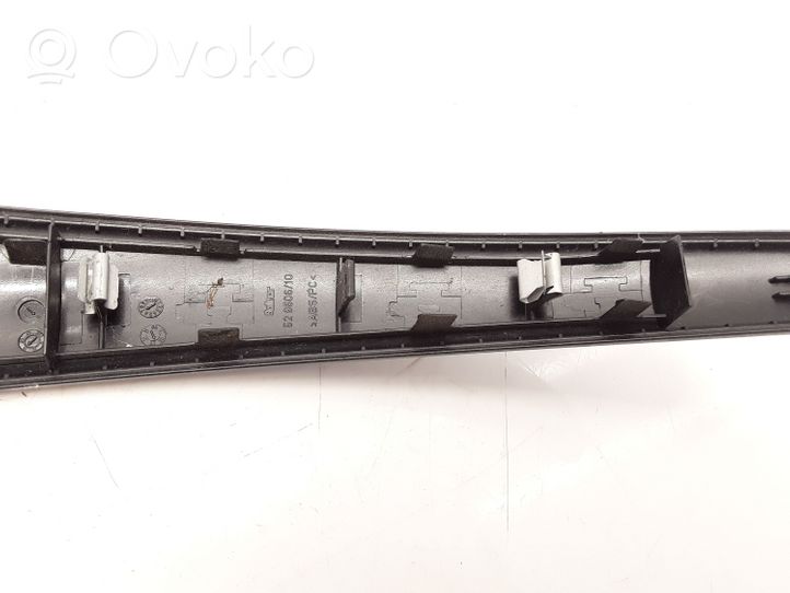 BMW 1 E81 E87 Muu takaoven verhoiluelementti 528506