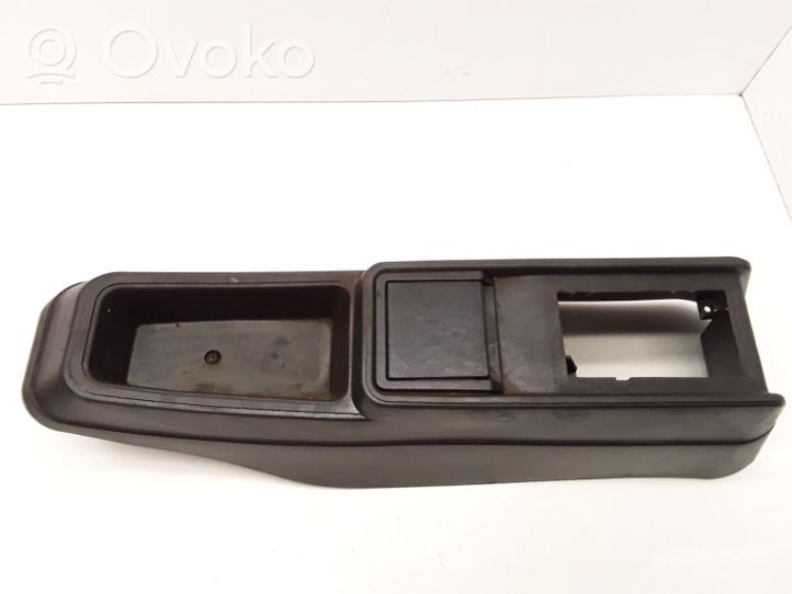 Volkswagen PASSAT B2 Center console 321863275A